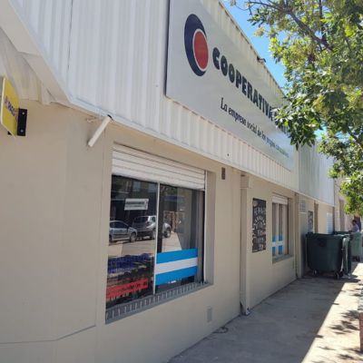 Reapertura de La Coope de Av. San Martín en Fernández Oro