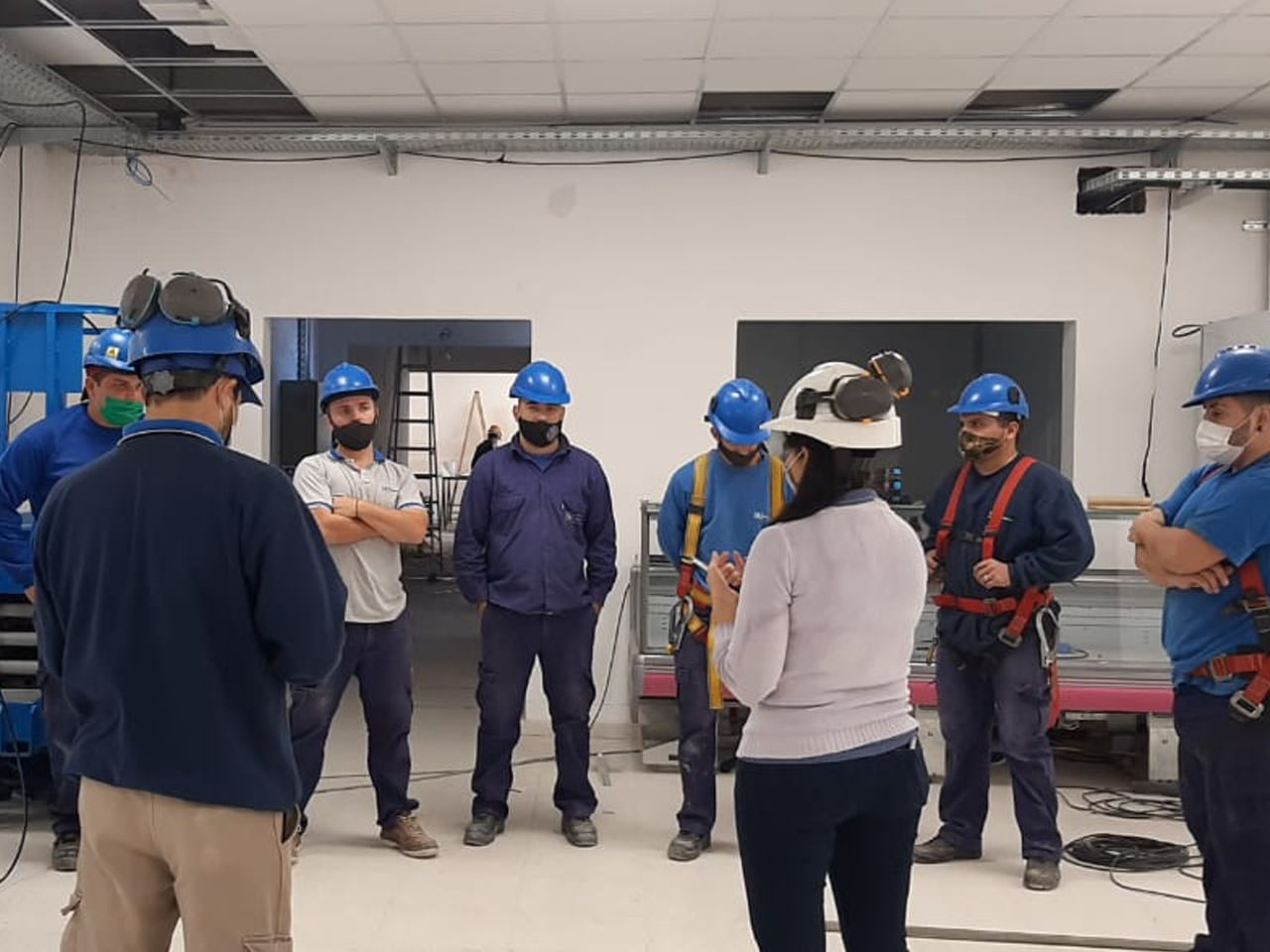 Foto armado sucursal 1