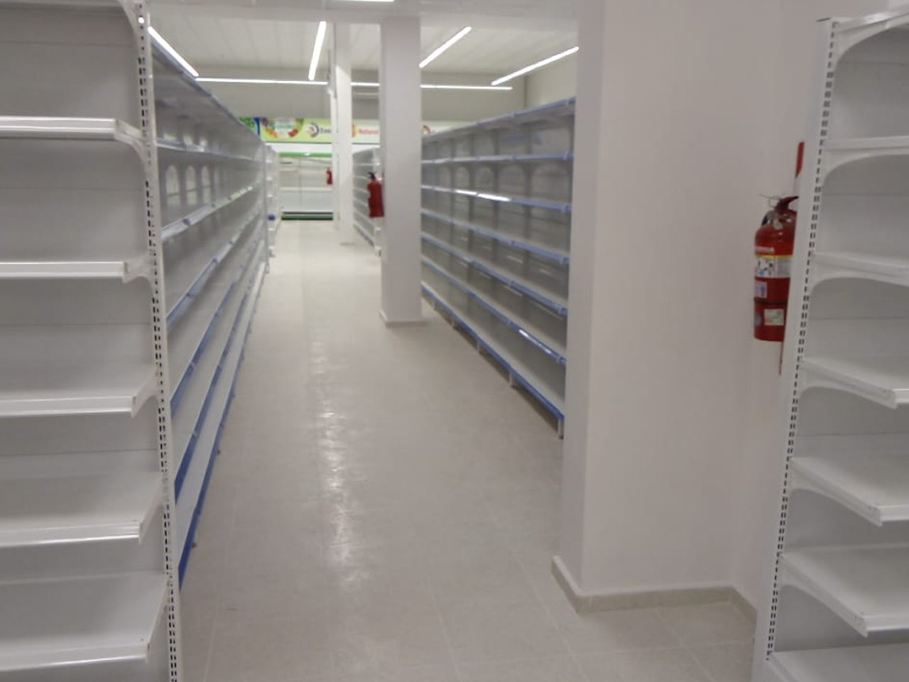 Foto armado sucursal 4